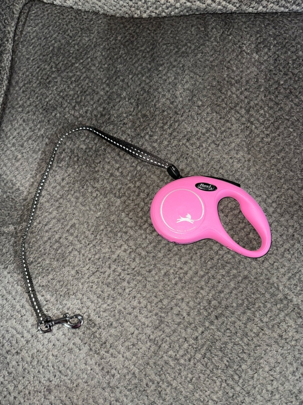Flexi Retractable Dog Leash 16 Feet- Pink